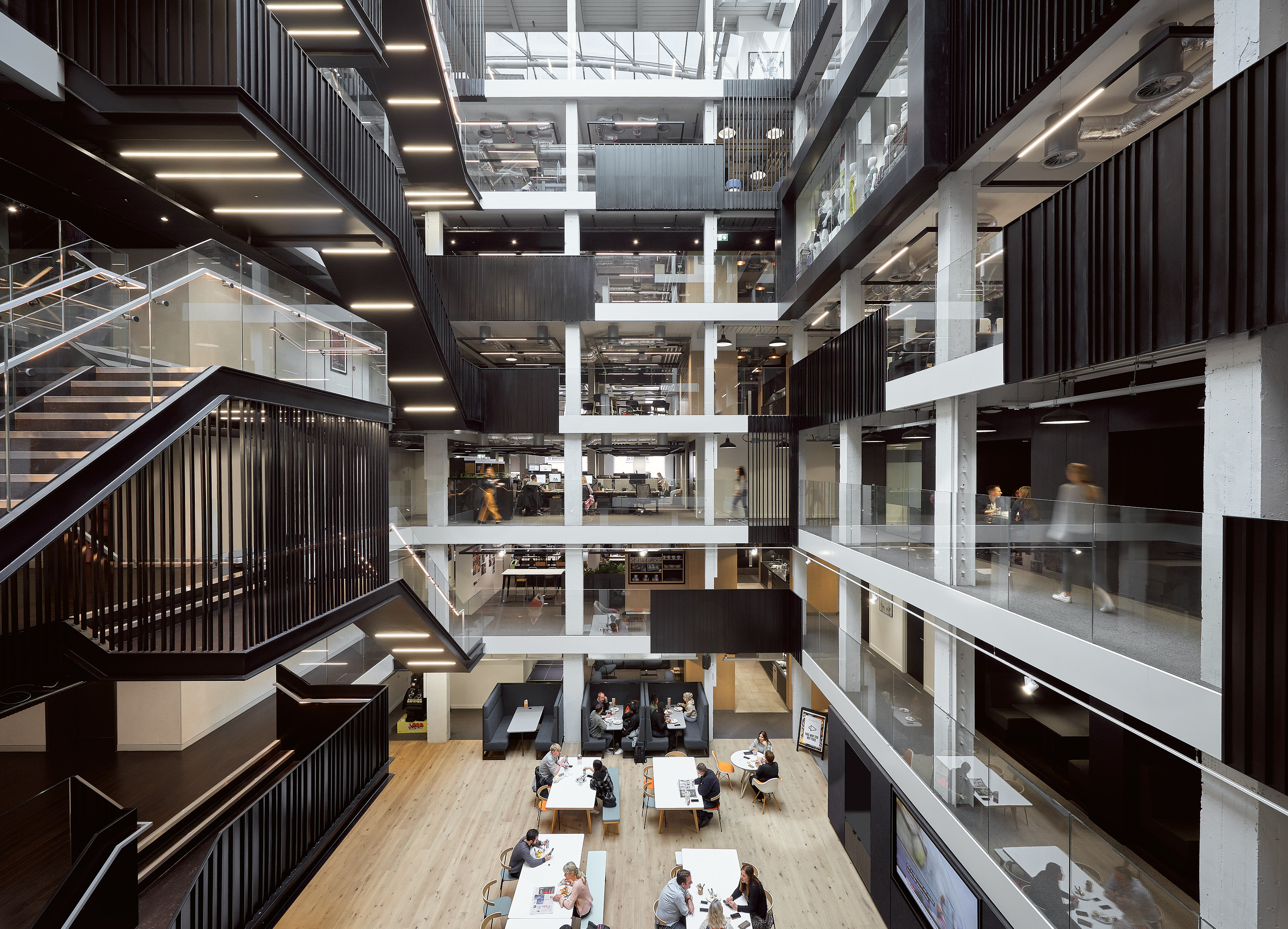 warners bros spacelab ©henry woide web 6